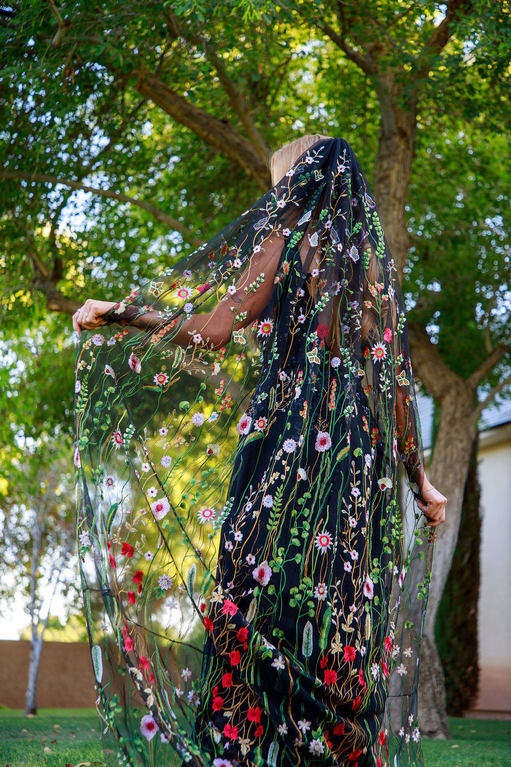Vibrant Wildflower | BLACK TULLE | Floral Wedding Veil