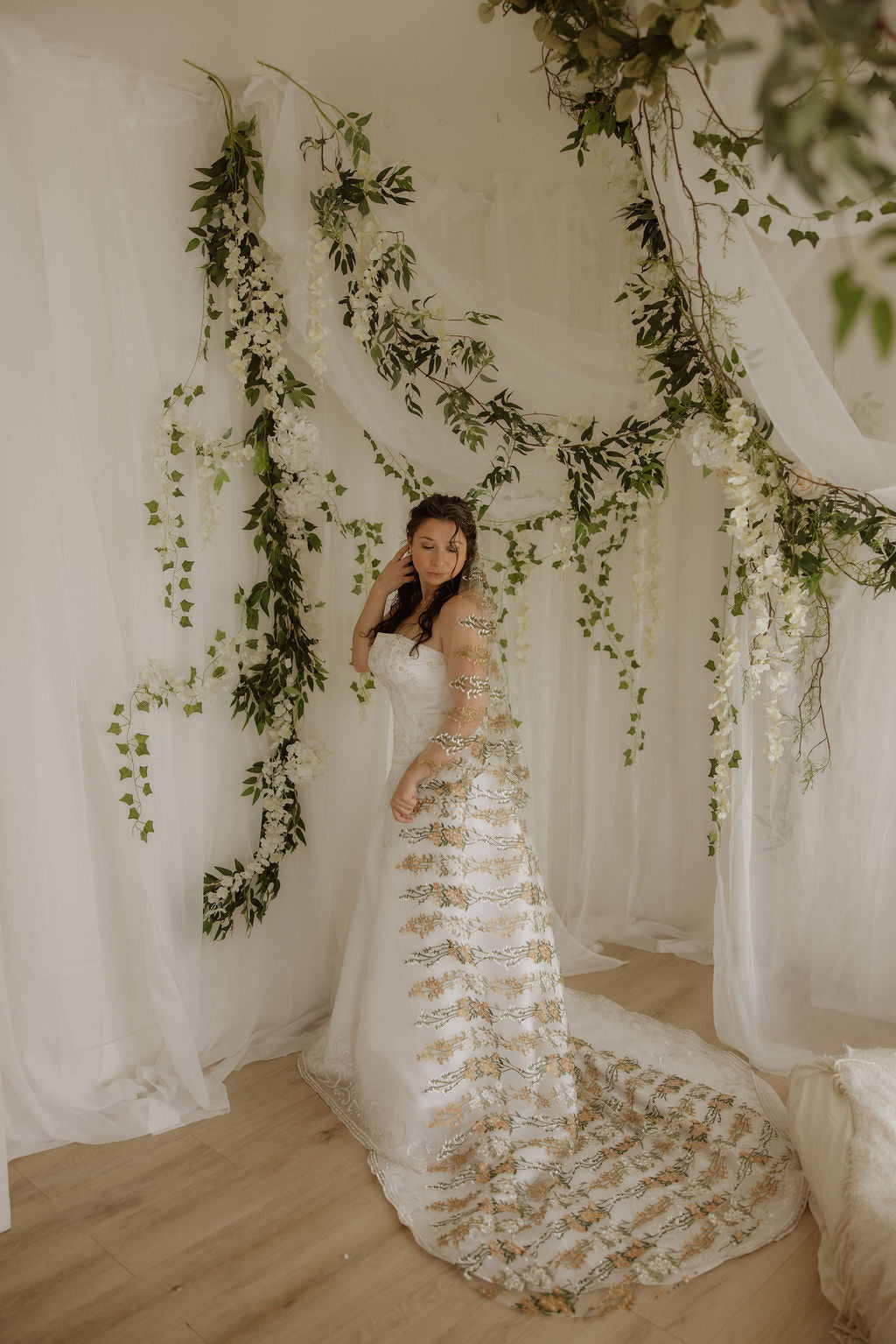 Harvest Daisies | Floral Wedding Veil