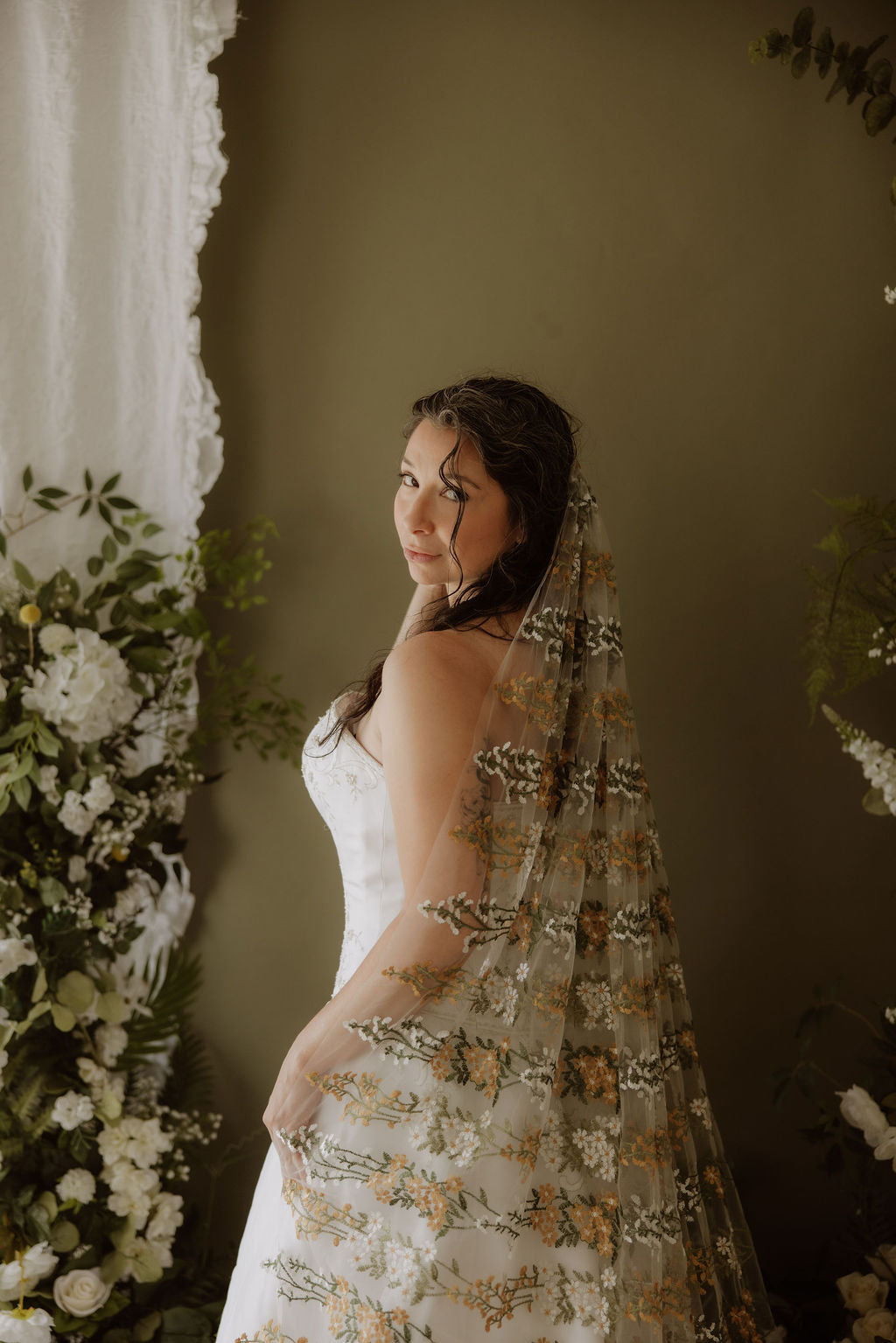 Harvest Daisies | Floral Wedding Veil