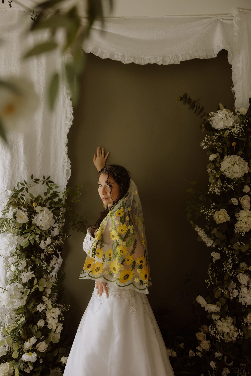 Shortie Wild Sunflower | Floral Wedding Veil