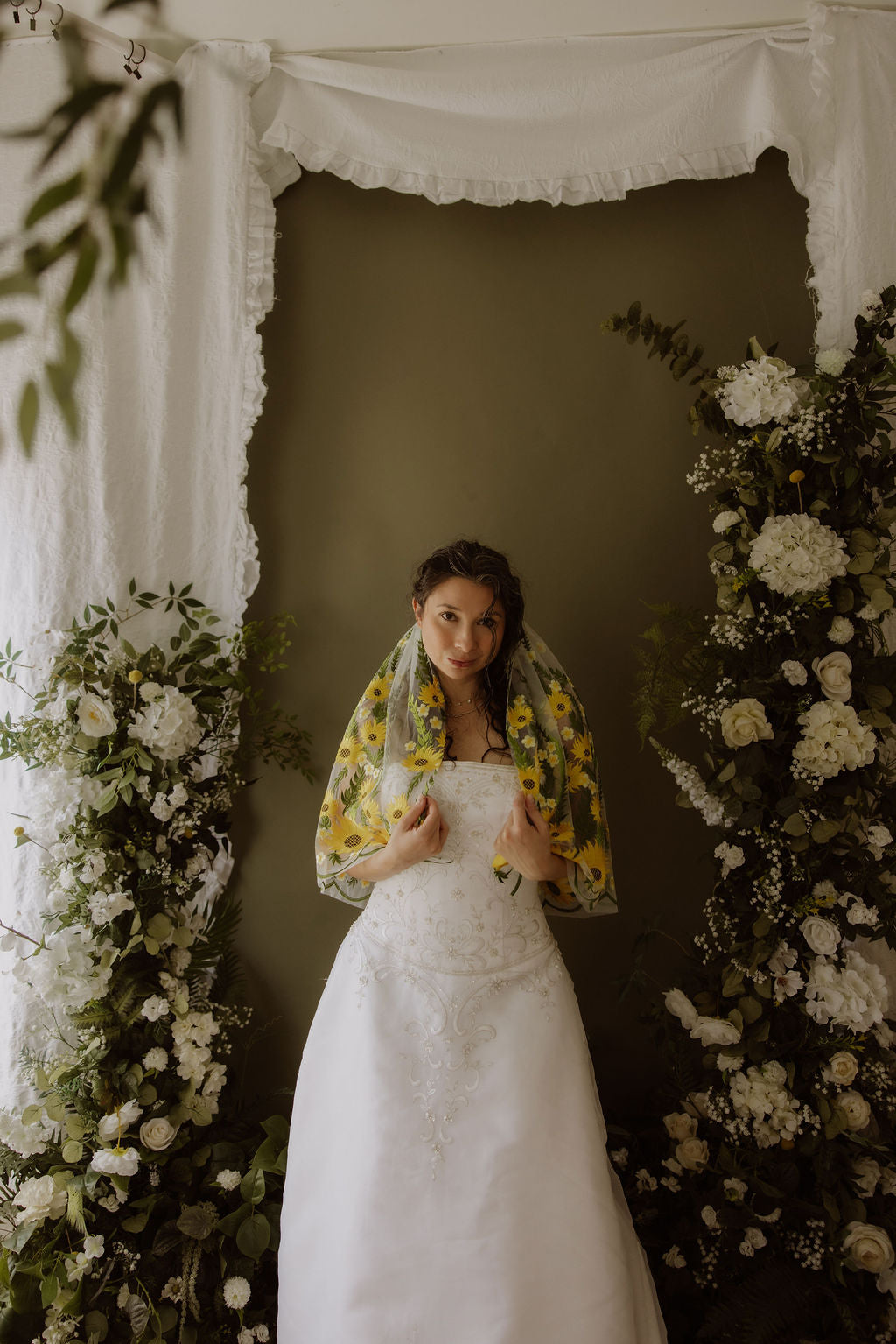 Shortie Wild Sunflower | Floral Wedding Veil