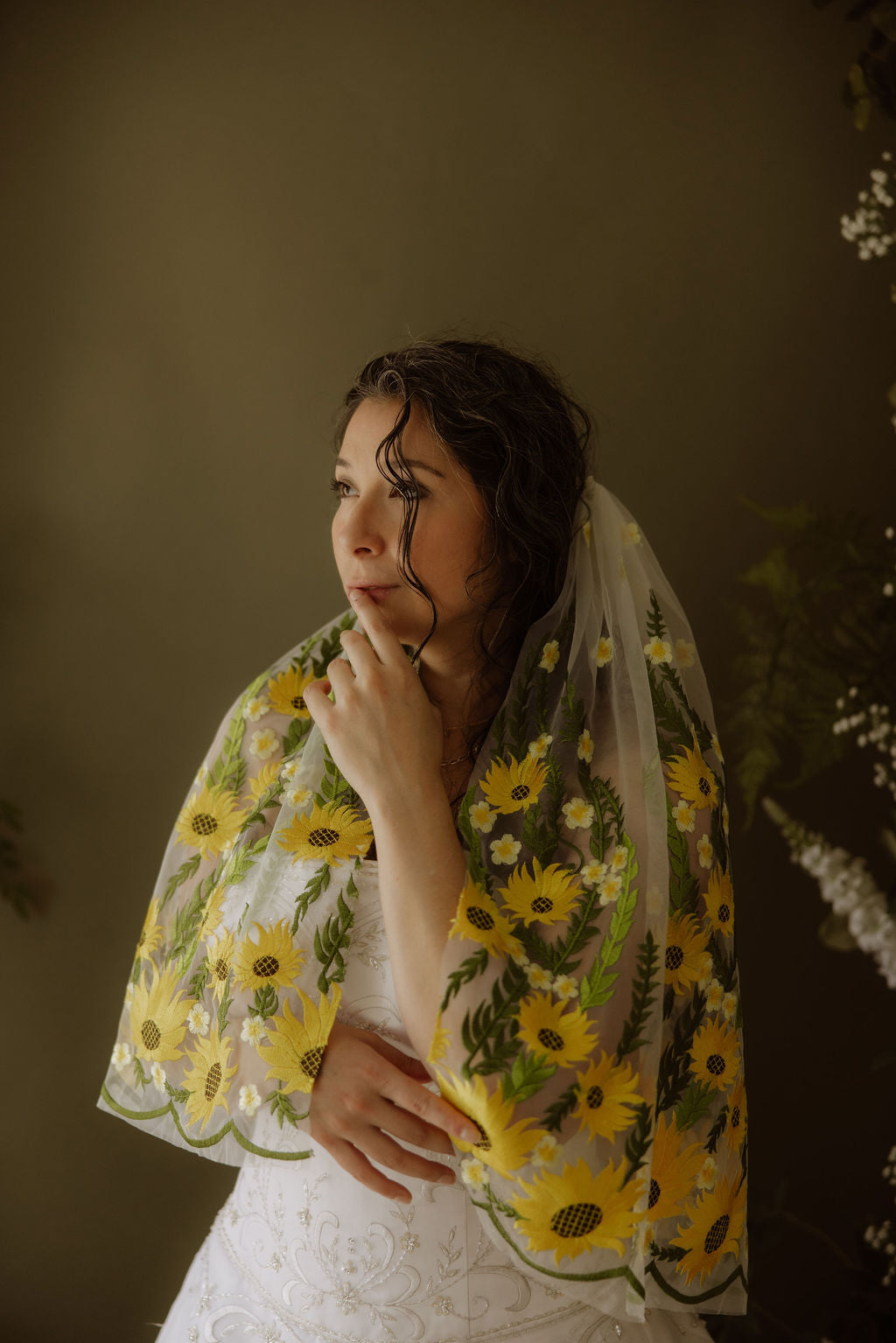 Shortie Wild Sunflower | Floral Wedding Veil