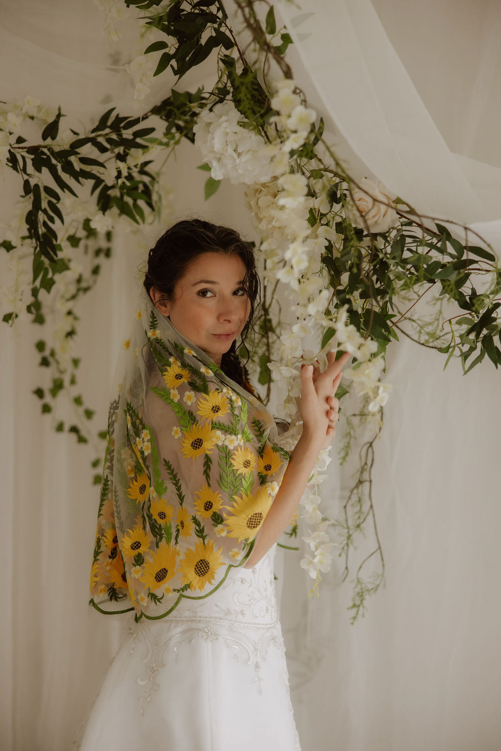 Shortie Wild Sunflower | Floral Wedding Veil