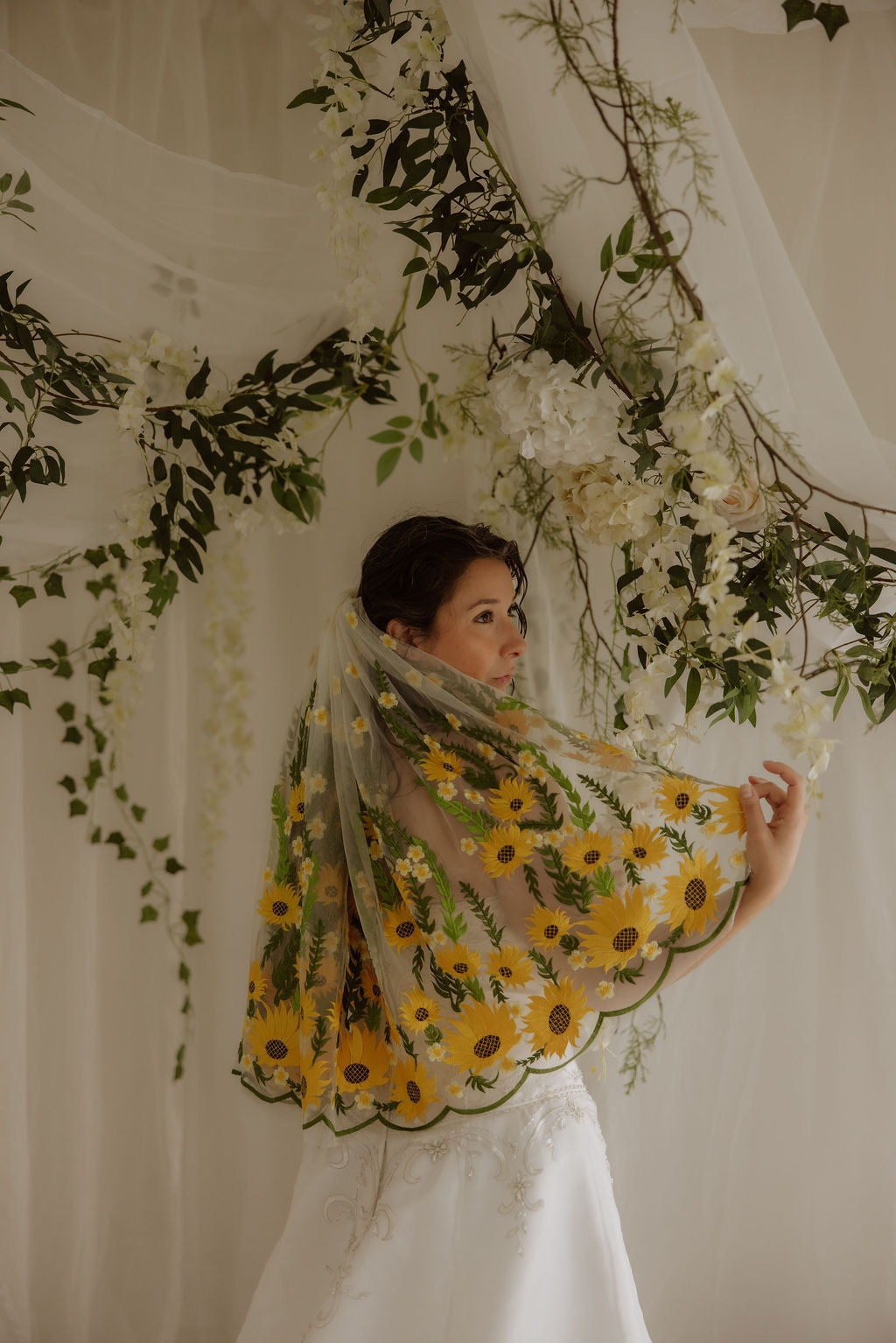Shortie Wild Sunflower | Floral Wedding Veil