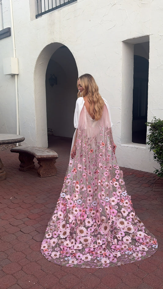 Lover Cape | Floral Wedding